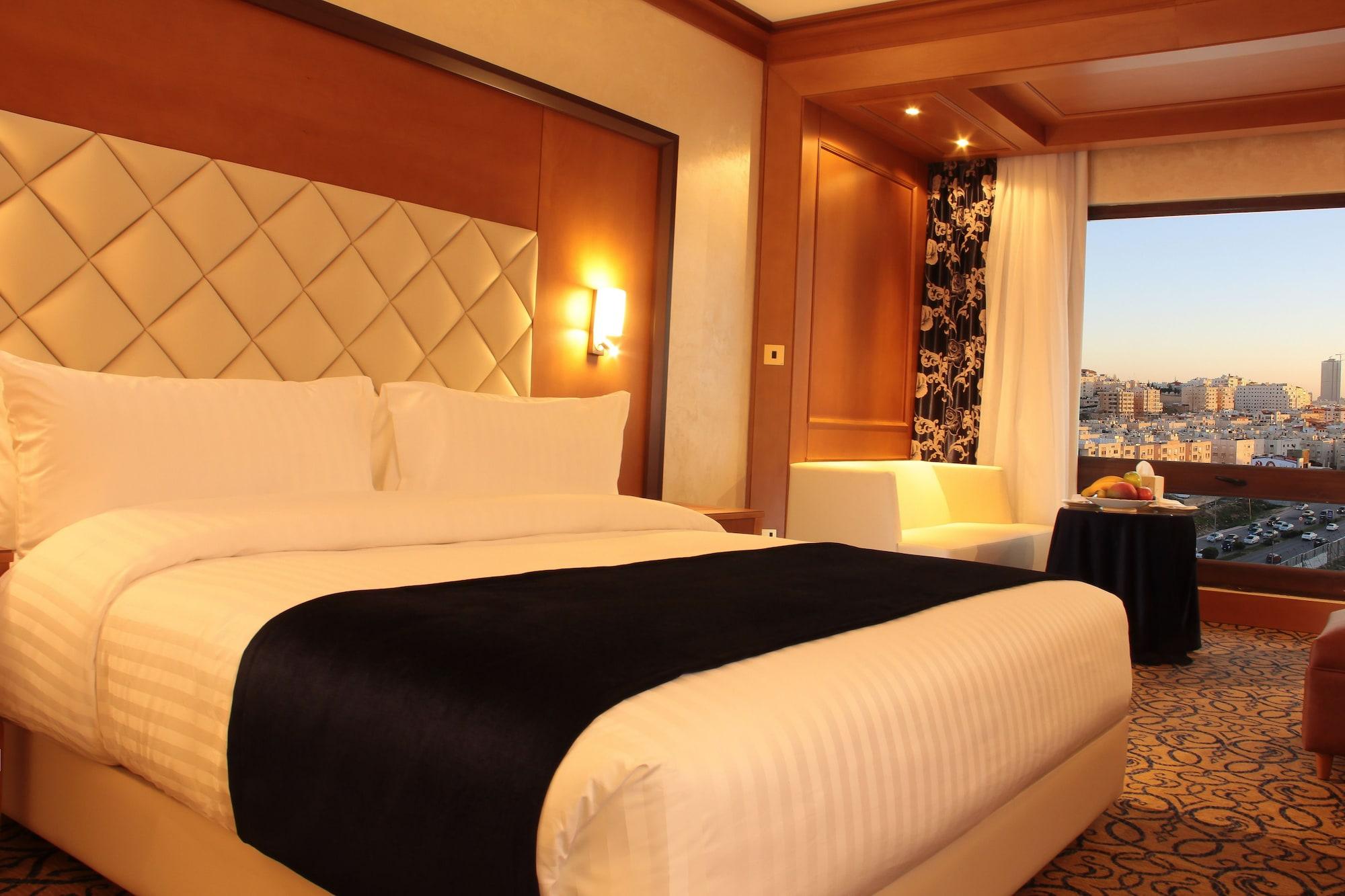 Hotel Thousand Nights 5*