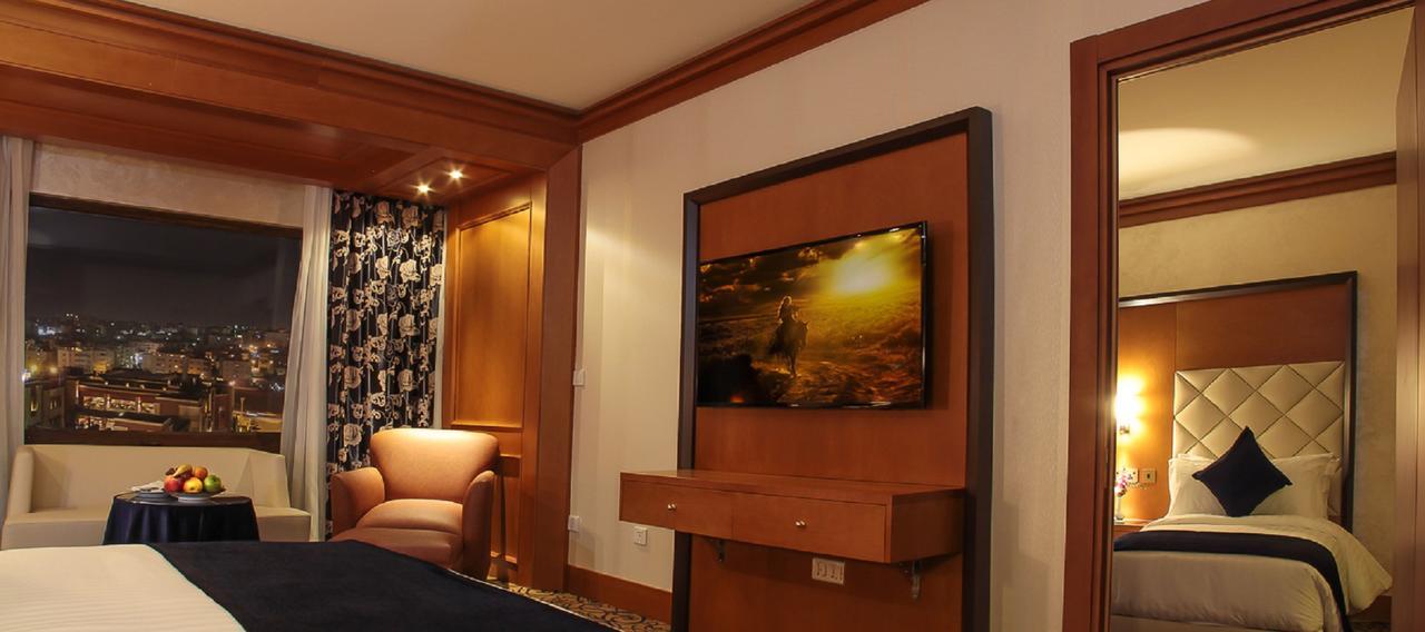 Hotel Thousand Nights